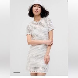 NWT Gap Crochet Mini Dress in off white medium
5861110020002